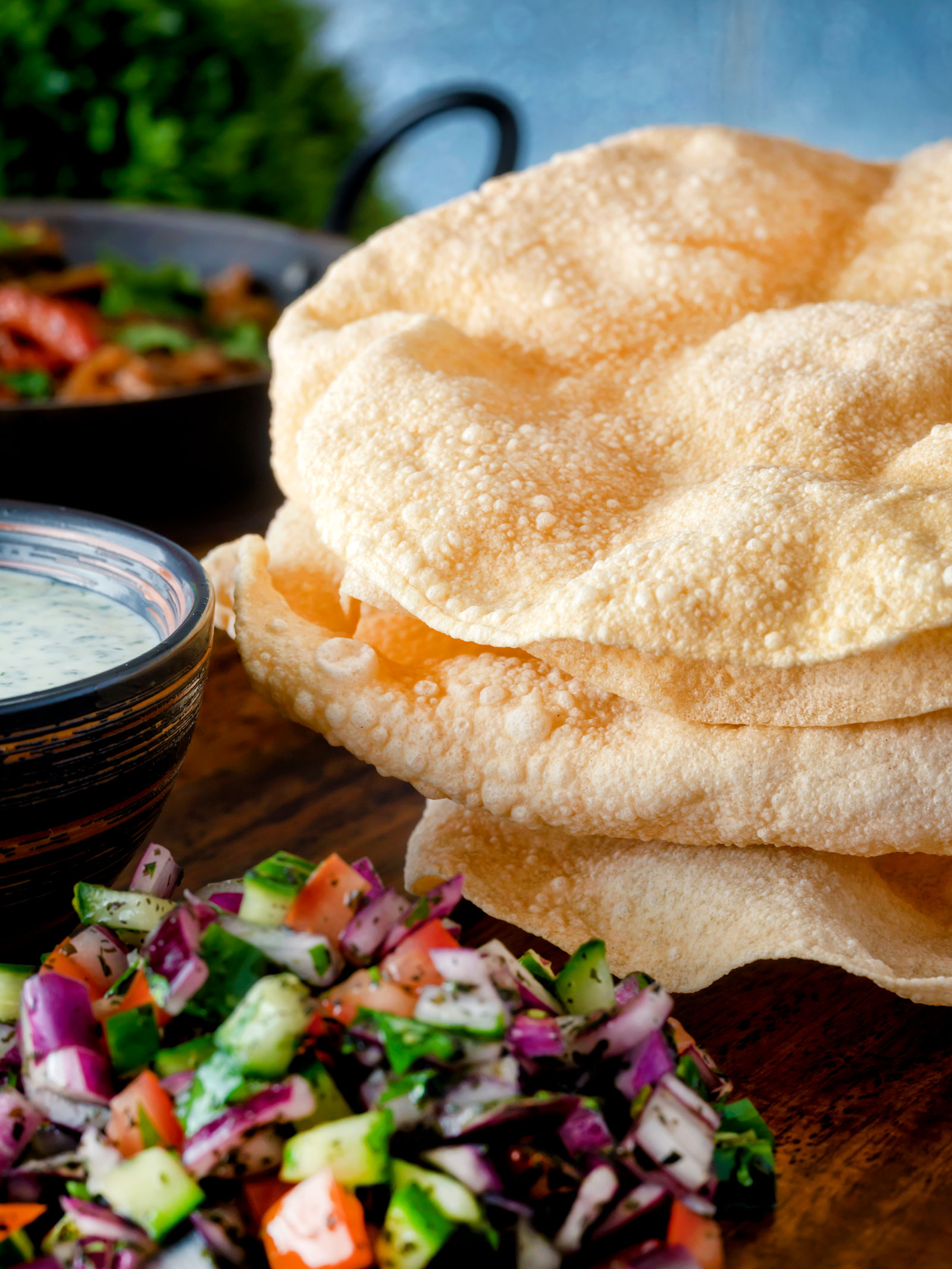 onion salad (poppadoms)